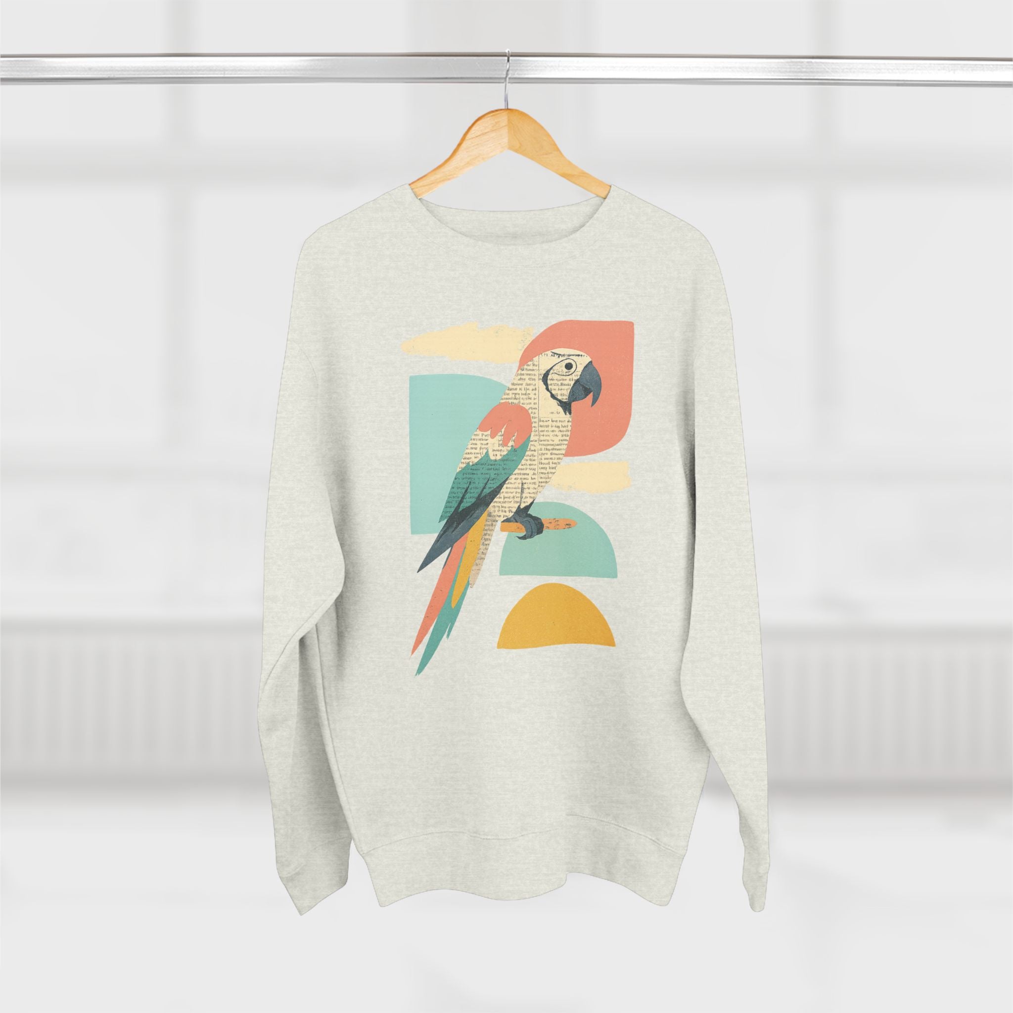 Tropical Parrot Sweatshirt, Cozy Crewneck for Bird Lovers, Casual Wear, Vacation Vibes, Unisex Fashion, Gift for Animal Enthusiasts
